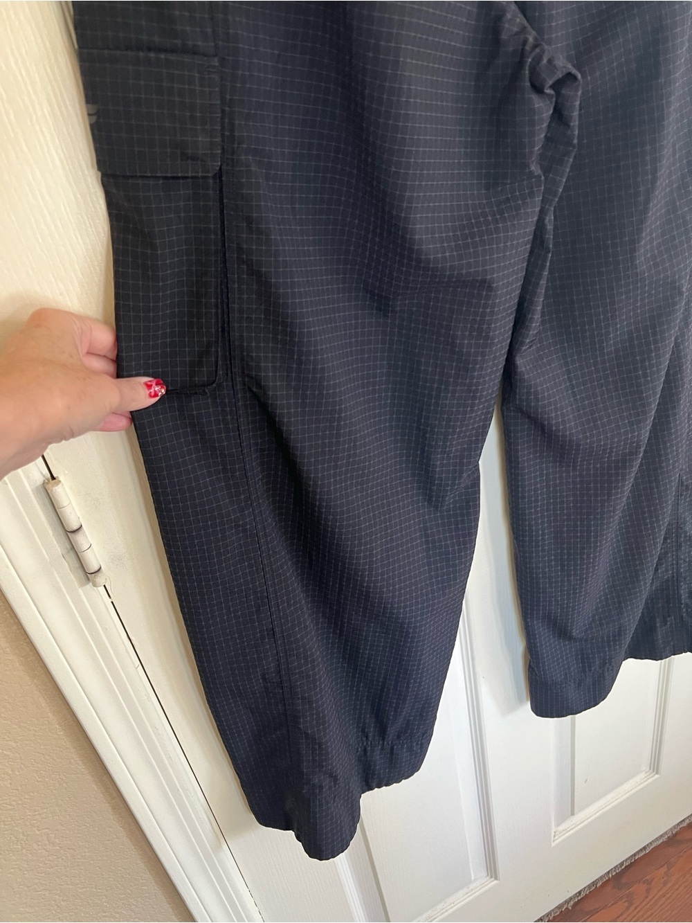 Fabletics Black Ripstop Cargo Wide Leg Pants Drawstring Utility Size Large - Picture 8 of 9